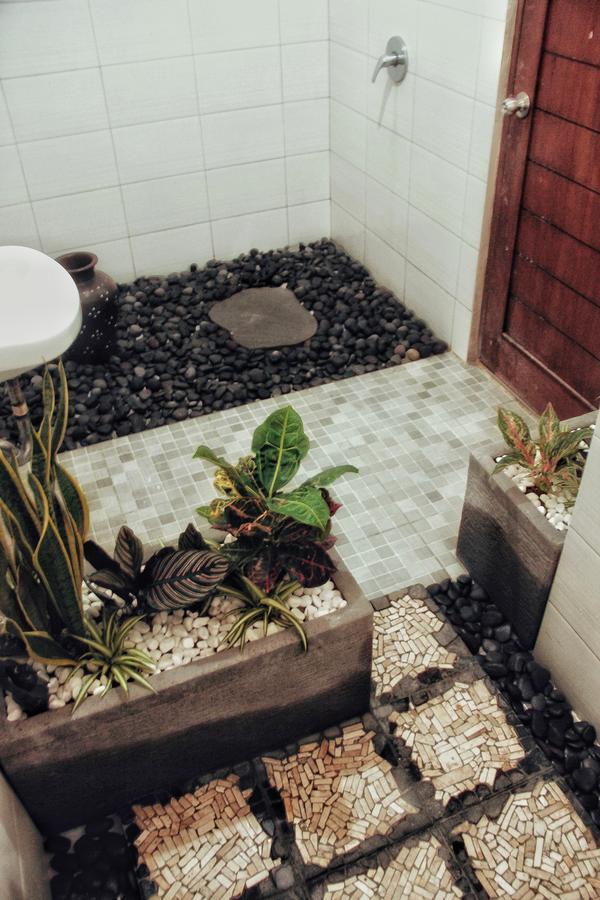 Nuka Beach Inn Kuta Lombok Eksteriør bilde