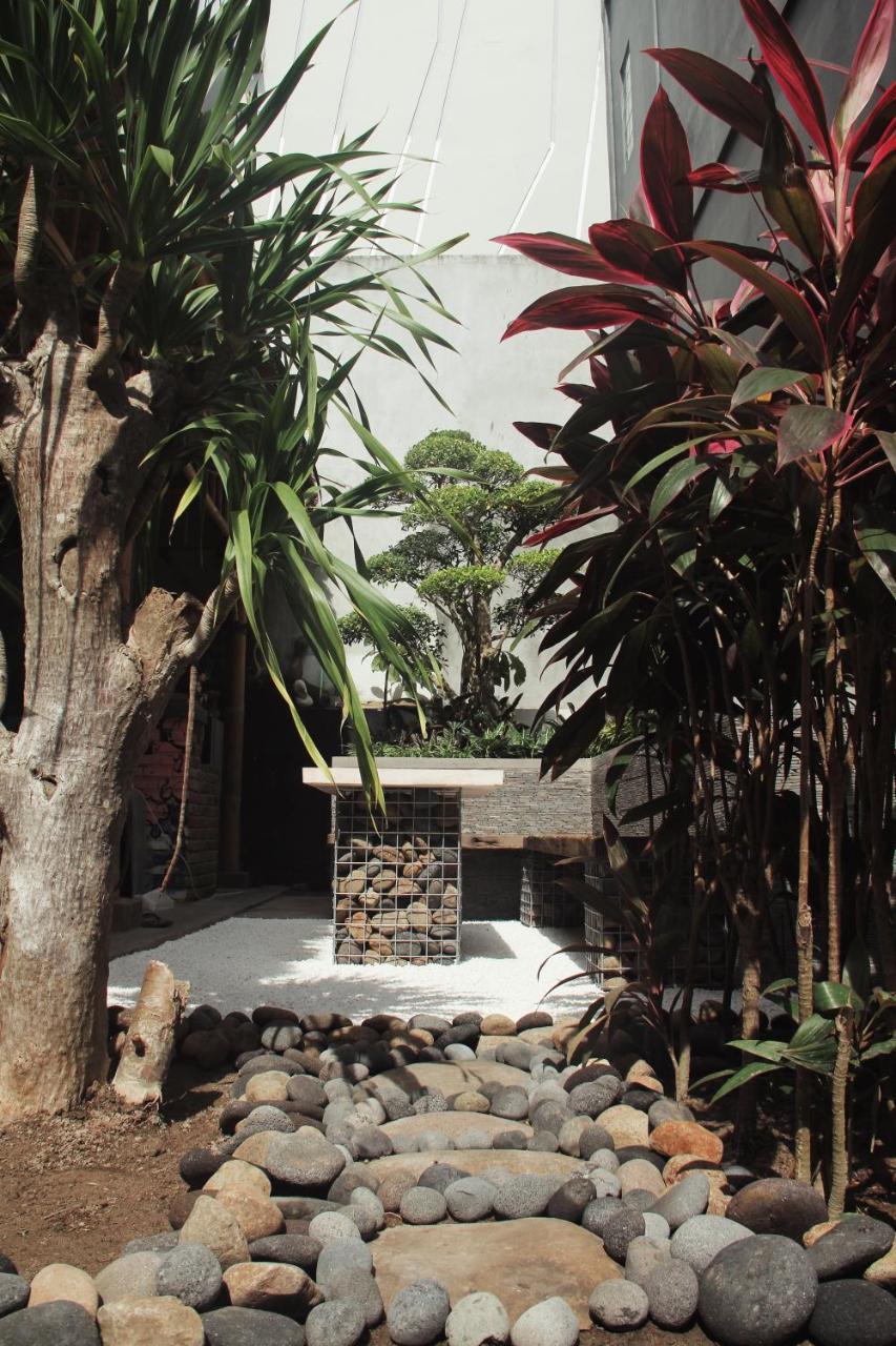 Nuka Beach Inn Kuta Lombok Eksteriør bilde
