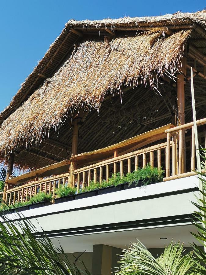 Nuka Beach Inn Kuta Lombok Eksteriør bilde